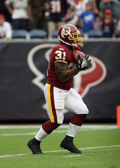 之间错综复 之间错综复