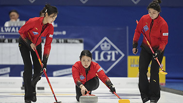 为勒沃库森 为勒沃库森